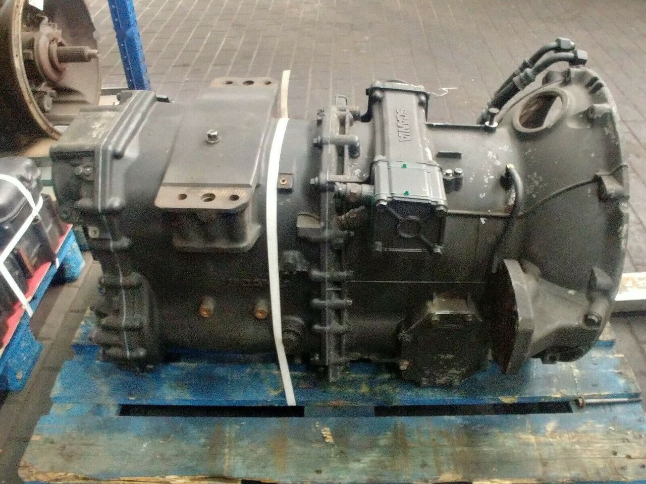 Scania GRS905R, RECONDITIONED, MINT CONDITION Scania truck - علبة التروس - شاحنة: صور 3 Scania GRS905R, RECONDITIONED, MINT CONDITION Scania truck - علبة التروس - شاحنة: صور 3