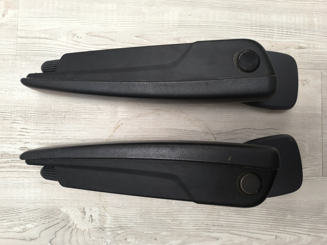 Scania NEXT GENERATION ARMRESTS Scania - مقاعد السيارات - شاحنة: صور 3 Scania NEXT GENERATION ARMRESTS Scania - مقاعد السيارات - شاحنة: صور 3