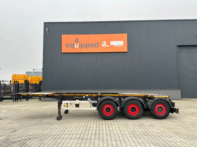 Burg 20FT ADR (EX/II, EX/III, FL, AT) Chassis, Empty weight : 3.690kg, SAF INTRADISC, 2x Liftaxle, NL-chassis - شاحنات الحاويات / جسم علوي قابل للتغيير نصف مقطورة: صور 2 Burg 20FT ADR (EX/II, EX/III, FL, AT) Chassis, Empty weight : 3.690kg, SAF INTRADISC, 2x Liftaxle, NL-chassis - شاحنات الحاويات / جسم علوي قابل للتغيير نصف مقطورة: صور 2