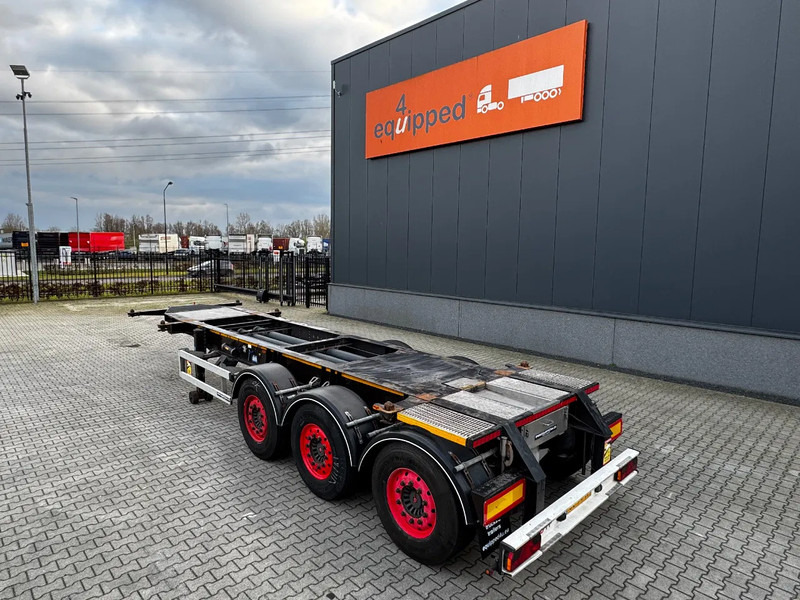 Burg 20FT ADR (EX/II, EX/III, FL, AT) Chassis, Leergewicht : 3.690kg, SAF INTRADISC, 2x Liftachse, NL-Chassis - شاحنات الحاويات / جسم علوي قابل للتغيير نصف مقطورة: صور 3 Burg 20FT ADR (EX/II, EX/III, FL, AT) Chassis, Leergewicht : 3.690kg, SAF INTRADISC, 2x Liftachse, NL-Chassis - شاحنات الحاويات / جسم علوي قابل للتغيير نصف مقطورة: صور 3