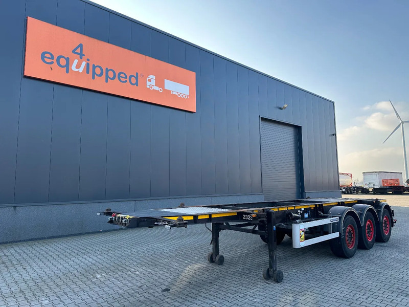 Burg 20FT ADR (EX/II, EX/III, FL, AT), Leeggewicht: 3.690kg, SAF INTRADISC, 2x liftaxle, ALCOA, NL-Chassis - شاحنات الحاويات / جسم علوي قابل للتغيير نصف مقطورة: صور 1 Burg 20FT ADR (EX/II, EX/III, FL, AT), Leeggewicht: 3.690kg, SAF INTRADISC, 2x liftaxle, ALCOA, NL-Chassis - شاحنات الحاويات / جسم علوي قابل للتغيير نصف مقطورة: صور 1
