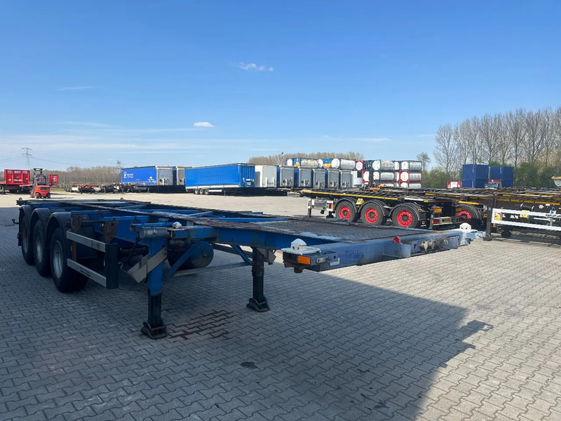 Groenewegen 20FT/30FT, ADR (EX/II, EX/III, FL, OX, AT), drum, NL-Chassis - شاحنات الحاويات / جسم علوي قابل للتغيير نصف مقطورة: صور 5 Groenewegen 20FT/30FT, ADR (EX/II, EX/III, FL, OX, AT), drum, NL-Chassis - شاحنات الحاويات / جسم علوي قابل للتغيير نصف مقطورة: صور 5