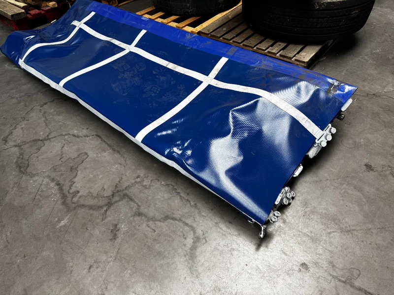 Groenewegen DRO-15-27 B SET nieuwe blauwe XL zeilen (RAL 5013) voor Groenewegen schuifzeiloplegger - قطع الغيار: صور 2 Groenewegen DRO-15-27 B SET nieuwe blauwe XL zeilen (RAL 5013) voor Groenewegen schuifzeiloplegger - قطع الغيار: صور 2