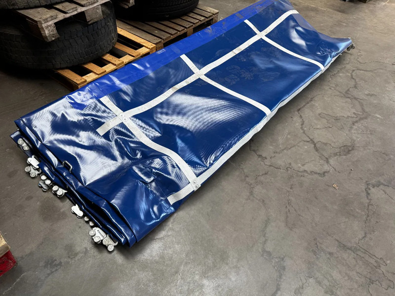 Groenewegen SET nieuwe blauwe XL zeilen (RAL 5013) voor Groenewegen schuifzeiloplegger - قطع الغيار: صور 1 Groenewegen SET nieuwe blauwe XL zeilen (RAL 5013) voor Groenewegen schuifzeiloplegger - قطع الغيار: صور 1