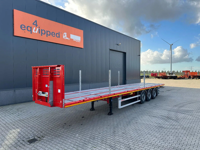 Kässbohrer NEU Heavy-Duty Platform, Heckbündig, Twistlocks (1x 40FT / 2x 20FT), ADR (EX/II, EX/III, FL, AT), Rungtasschen, Scheibebremsen - نصف مقطورة مسطحة: صور 1 Kässbohrer NEU Heavy-Duty Platform, Heckbündig, Twistlocks (1x 40FT / 2x 20FT), ADR (EX/II, EX/III, FL, AT), Rungtasschen, Scheibebremsen - نصف مقطورة مسطحة: صور 1