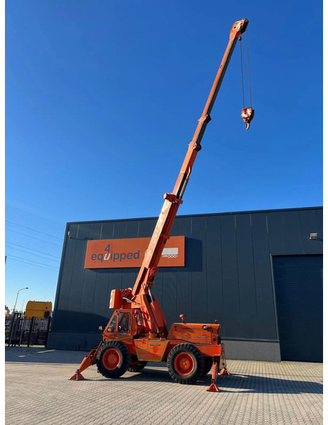 Komatsu GALION 150FA 4-WHEEL DRIVE + 4-WHEEL STEERING, CE marked, valid tests, fully documented - رافعة لجميع التضاريس: صور 4 Komatsu GALION 150FA 4-WHEEL DRIVE + 4-WHEEL STEERING, CE marked, valid tests, fully documented - رافعة لجميع التضاريس: صور 4