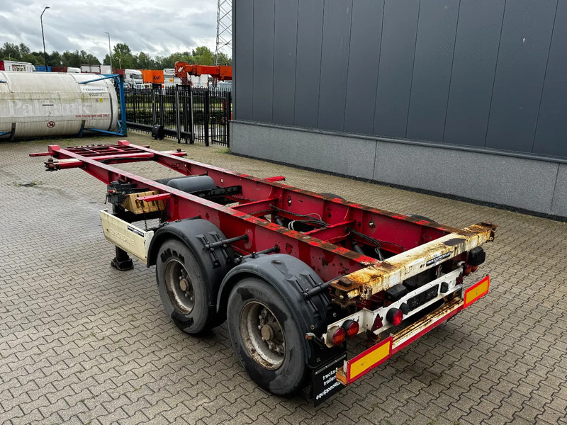 Krone 2-assig 20FT chassis, BPW + trommel, luchtvering, leeggewicht: 3.180kg - شاحنات الحاويات / جسم علوي قابل للتغيير نصف مقطورة: صور 4 Krone 2-assig 20FT chassis, BPW + trommel, luchtvering, leeggewicht: 3.180kg - شاحنات الحاويات / جسم علوي قابل للتغيير نصف مقطورة: صور 4