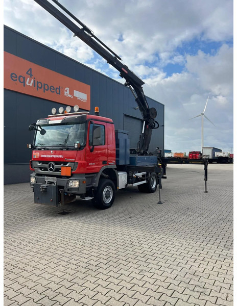 Mercedes-Benz Actros 2046 4x4 / FULL SPRING / HIAB 288 EP 5 HIPRO Crane / EURO-5 - شاحنة كرين: صور 2 Mercedes-Benz Actros 2046 4x4 / FULL SPRING / HIAB 288 EP 5 HIPRO Crane / EURO-5 - شاحنة كرين: صور 2