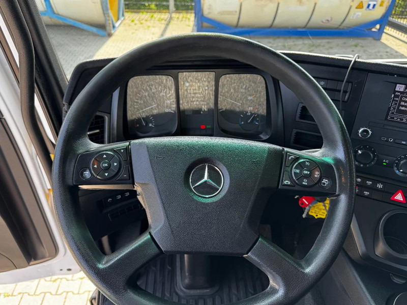 شاحنة جرار Mercedes-Benz Arocs 3345 6x6, FULL SPRING SUSPENSION, BIG AXLES, 335.239KM, HEAVY DUTY, HYDRAULICS, MOT: 05/2026, EURO 6: صور 16