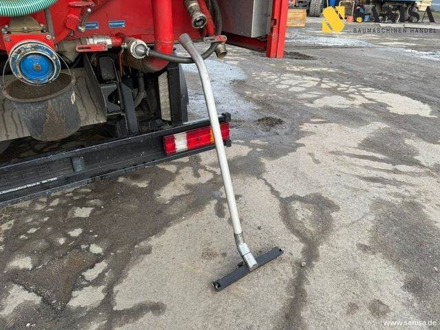 فراغ شاحنة MERCEDES-BENZ 1424 Ölspurenbeseitigung und Straßenreiniger: صور 7