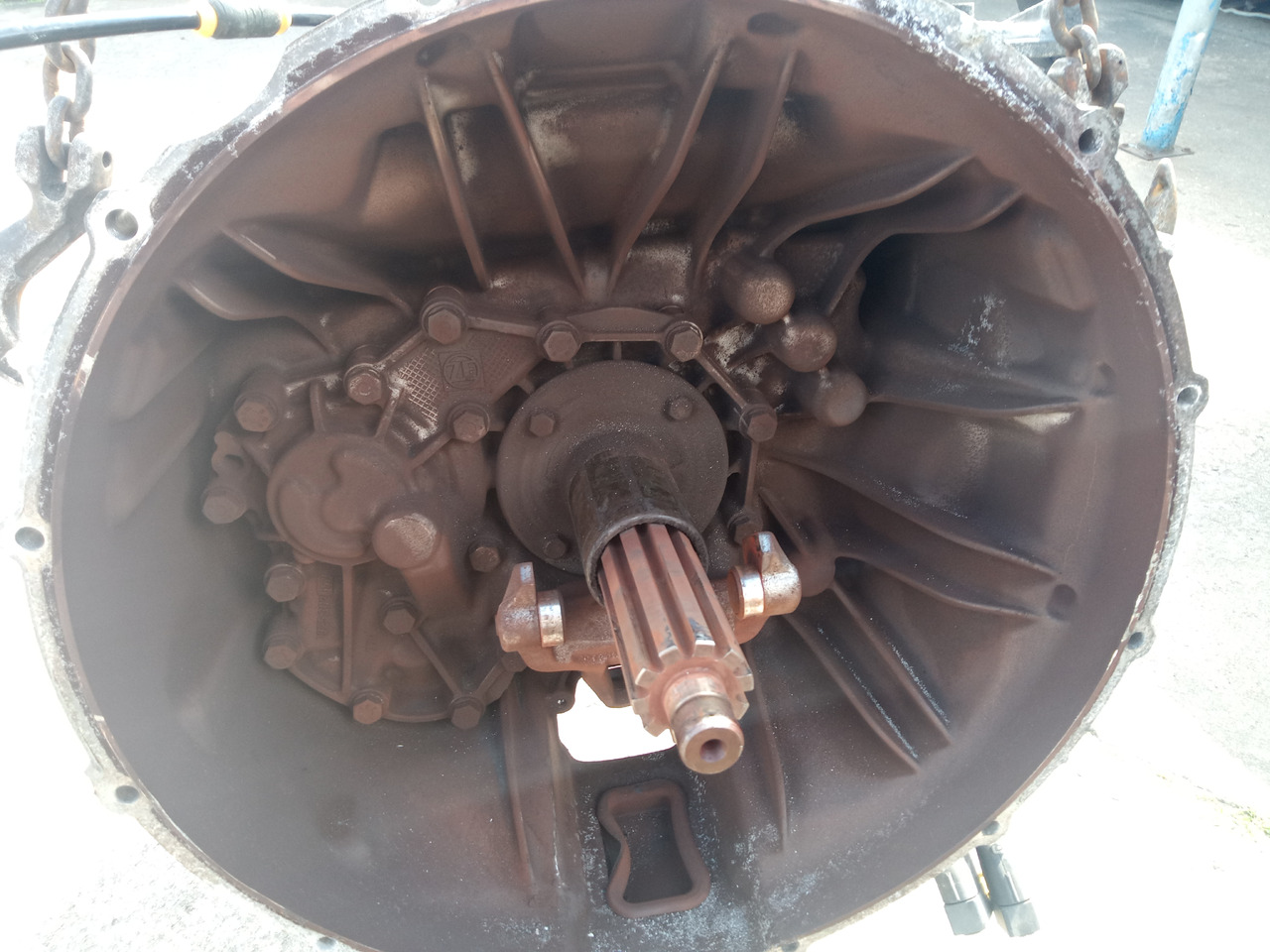 DAF XF106 - علبة التروس: صور 3 DAF XF106 - علبة التروس: صور 3