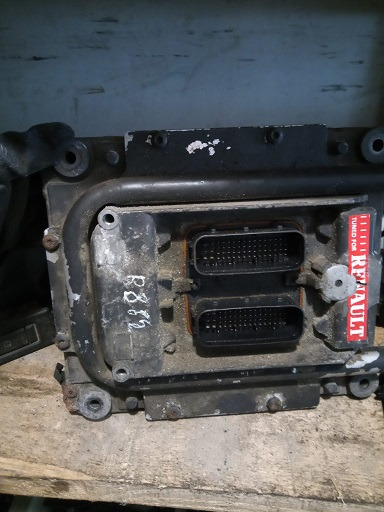 EDC RENAULT 20814604 P03 - كتلة التحكم - شاحنة: صور 2 EDC RENAULT 20814604 P03 - كتلة التحكم - شاحنة: صور 2