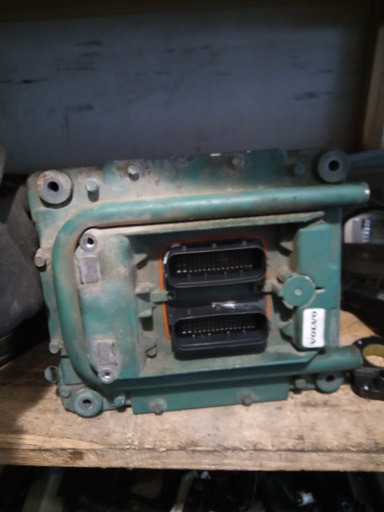 EDC VOLVO FH420 D13C420 20995620 20995620 P06 - كتلة التحكم - شاحنة: صور 2 EDC VOLVO FH420 D13C420 20995620 20995620 P06 - كتلة التحكم - شاحنة: صور 2