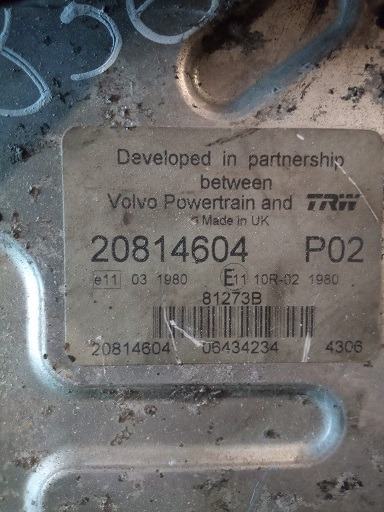 EDC VOLVO FH520 D13A520 20814604 20814604 P02 - كتلة التحكم - شاحنة: صور 1 EDC VOLVO FH520 D13A520 20814604 20814604 P02 - كتلة التحكم - شاحنة: صور 1