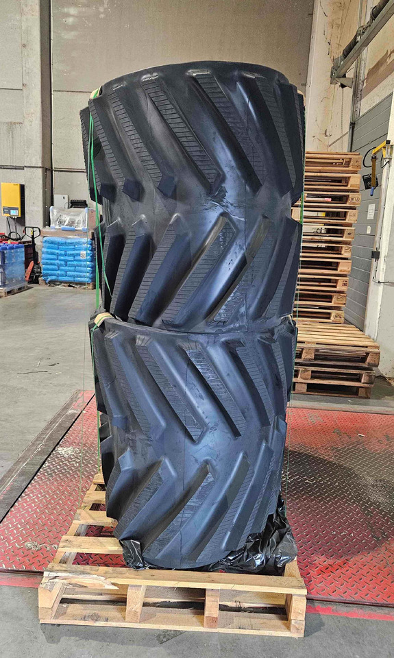 Rubber track for John Deere 9RX 30" and 36" - مسارات للحفارات - جرار مجنزر: صور 3 Rubber track for John Deere 9RX 30" and 36" - مسارات للحفارات - جرار مجنزر: صور 3