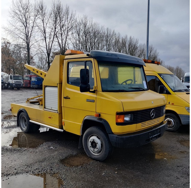 Mercedes-Benz 609 - شاحنة نقل سيارات شاحنة: صور 3 Mercedes-Benz 609 - شاحنة نقل سيارات شاحنة: صور 3