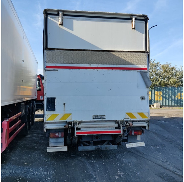 Mercedes-Benz 818 - بصندوق مغلق شاحنة: صور 4 Mercedes-Benz 818 - بصندوق مغلق شاحنة: صور 4