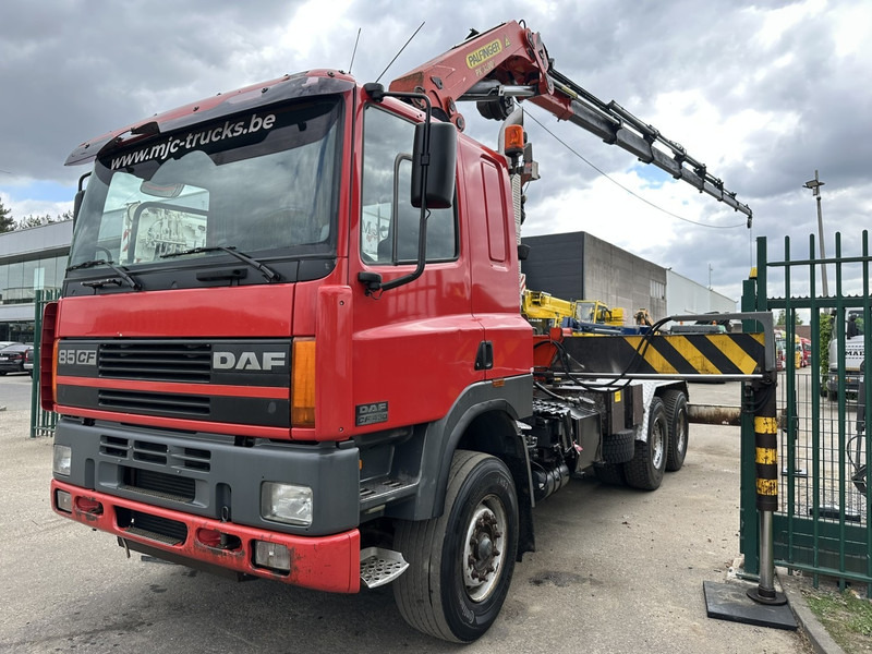 DAF 85 CF 430 6x4 CRANE PK 32.000 F (7x) + WINCH - EURO 2 - MANUAL ZF - HUB REDUCTION / STEEL SPRING - BE TRUCK - شاحنة جرار: صور 4 DAF 85 CF 430 6x4 CRANE PK 32.000 F (7x) + WINCH - EURO 2 - MANUAL ZF - HUB REDUCTION / STEEL SPRING - BE TRUCK - شاحنة جرار: صور 4