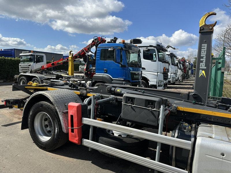شاحنة ذات الخطاف DAF CF 460 4x2 19T MARREL ABROLLKIPPER HAKEN - 5.10M + 1.30M Ausziehbarer Stoßstange - EURO 6 - 13L ENGINE - ZF AUTO: صور 16