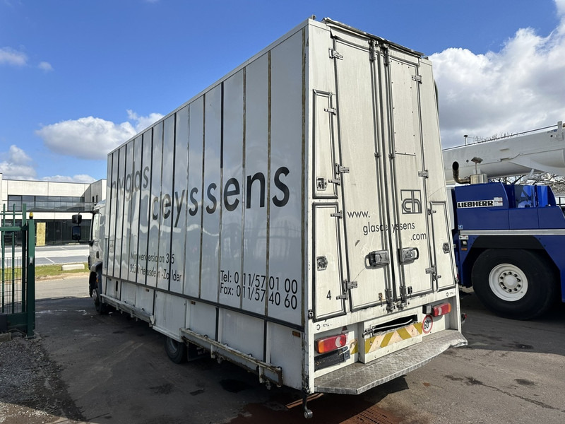 DAF LF 55.250 12T - GLASTRANSPORT / GLASRESTEEL - AIR SUSPENSION - EURO 4 - BELGIAN REGISTRATION - شاحنة: صور 5 DAF LF 55.250 12T - GLASTRANSPORT / GLASRESTEEL - AIR SUSPENSION - EURO 4 - BELGIAN REGISTRATION - شاحنة: صور 5