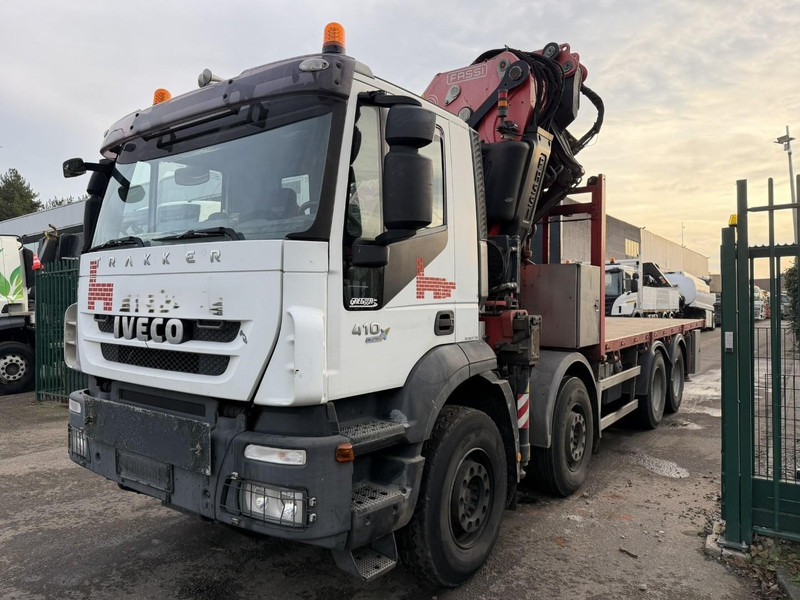 Iveco TRAKKER 410 8x4 + 32m! CRANE FASSI F800 6x + FLY-JIB 6x + WINCH - MANUAL ZF - CURSOR 13 - *183.000km* - BIG AXLES / HUB REDUCTION - BE TRUCK - شاحنة كرين: صور 4 Iveco TRAKKER 410 8x4 + 32m! CRANE FASSI F800 6x + FLY-JIB 6x + WINCH - MANUAL ZF - CURSOR 13 - *183.000km* - BIG AXLES / HUB REDUCTION - BE TRUCK - شاحنة كرين: صور 4