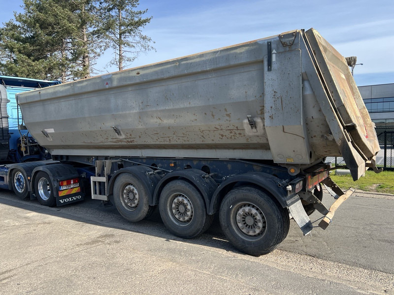 Kempf SKM 35/3 - 7,7m - 30m3 - LIFT AXLE - DISC BRAKES AIR SUSPENSION - STEEL CHASSIS - STEEL BODY - قلابة نصف مقطورة: صور 5 Kempf SKM 35/3 - 7,7m - 30m3 - LIFT AXLE - DISC BRAKES AIR SUSPENSION - STEEL CHASSIS - STEEL BODY - قلابة نصف مقطورة: صور 5