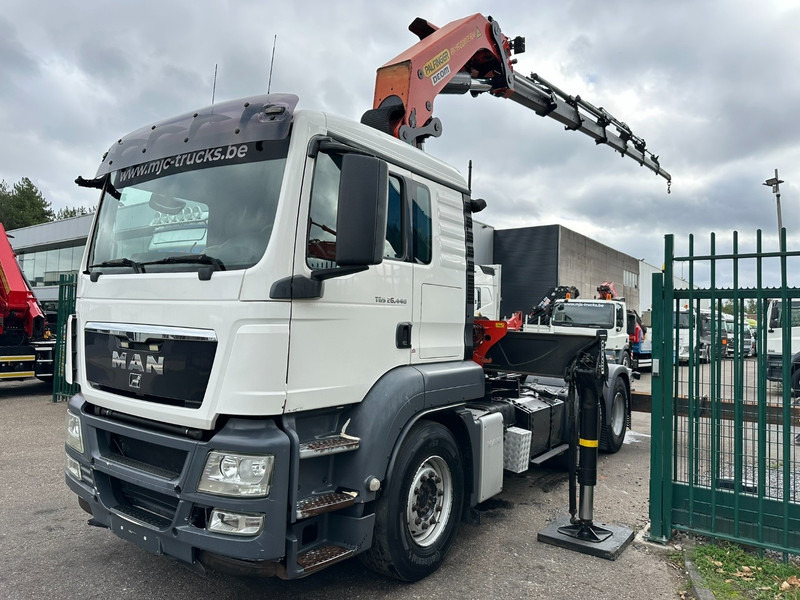 MAN TGS 26.440 6X4 + (22m) CRANE PALFINGER PK62002 E 6x H + 1ME - RETARDER - EURO 5 - BE TRUCK - شاحنة كرين: صور 4 MAN TGS 26.440 6X4 + (22m) CRANE PALFINGER PK62002 E 6x H + 1ME - RETARDER - EURO 5 - BE TRUCK - شاحنة كرين: صور 4