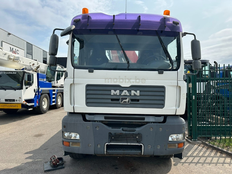 MAN TGS 33.440 6x4 TIPPER + CRANE FASSI F230 - 5x HYDR - 5/6 F Rotator - BIG AXLES HUB REDUCTION / STEEL SPRING - قلابات, شاحنة كرين: صور 3 MAN TGS 33.440 6x4 TIPPER + CRANE FASSI F230 - 5x HYDR - 5/6 F Rotator - BIG AXLES HUB REDUCTION / STEEL SPRING - قلابات, شاحنة كرين: صور 3