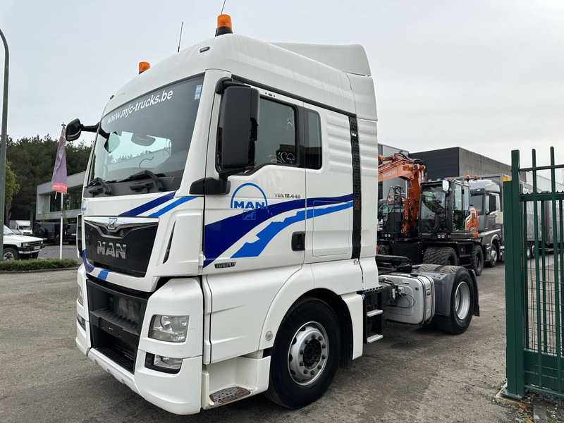 MAN TGX 18.440 RETARDER - PTO HYDR - FRIGO - SPOILERS - EURO 6 - CAMERA - AUTO -  BE TRUCK - شاحنة جرار: صور 3 MAN TGX 18.440 RETARDER - PTO HYDR - FRIGO - SPOILERS - EURO 6 - CAMERA - AUTO -  BE TRUCK - شاحنة جرار: صور 3