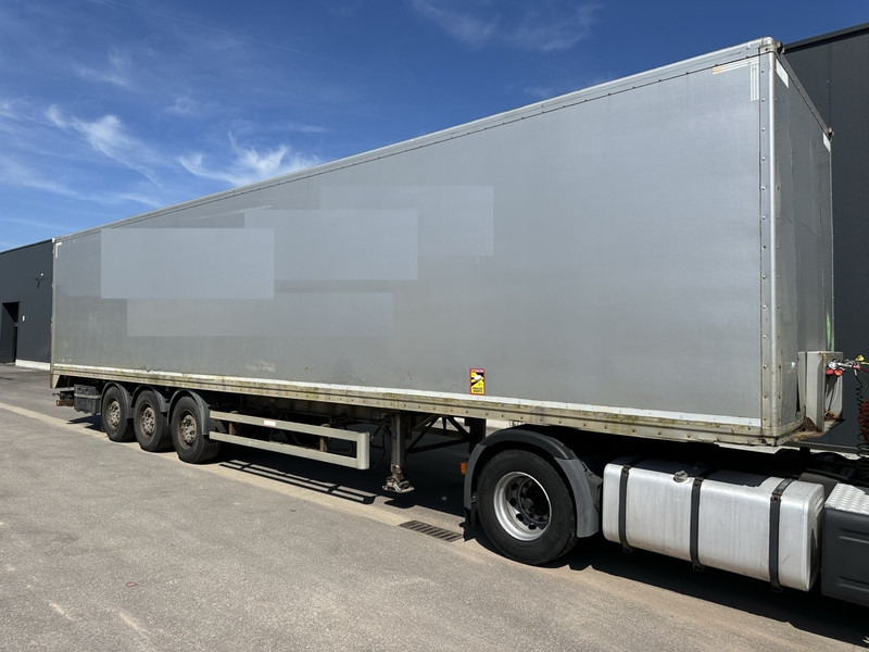 Renders 3 ASSEN MB - GESLOTEN BAK - SCHIJFREMMEN - 13m60 - AIR SUSPENSION - بصندوق مغلق مقطورة: صور 1 Renders 3 ASSEN MB - GESLOTEN BAK - SCHIJFREMMEN - 13m60 - AIR SUSPENSION - بصندوق مغلق مقطورة: صور 1
