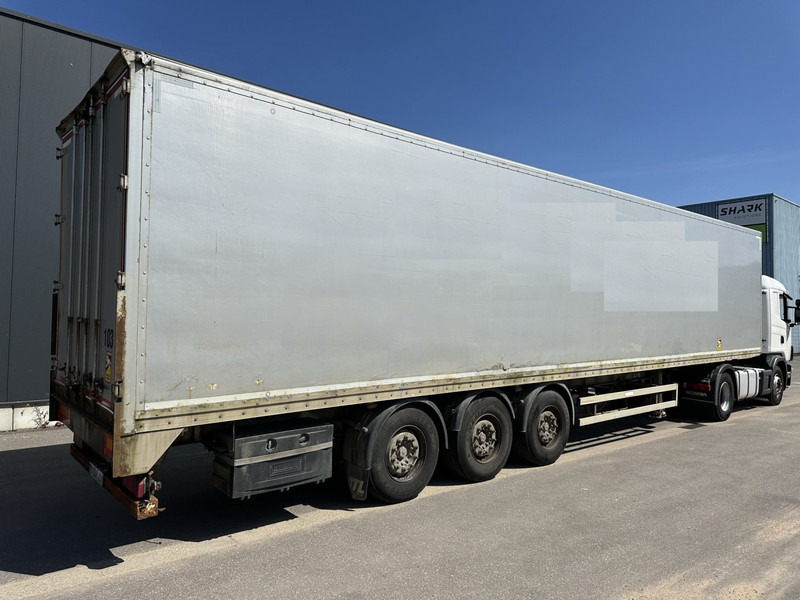 Renders 3 ASSEN MB - GESLOTEN BAK - SCHIJFREMMEN - 13m60 - AIR SUSPENSION - بصندوق مغلق مقطورة: صور 2 Renders 3 ASSEN MB - GESLOTEN BAK - SCHIJFREMMEN - 13m60 - AIR SUSPENSION - بصندوق مغلق مقطورة: صور 2