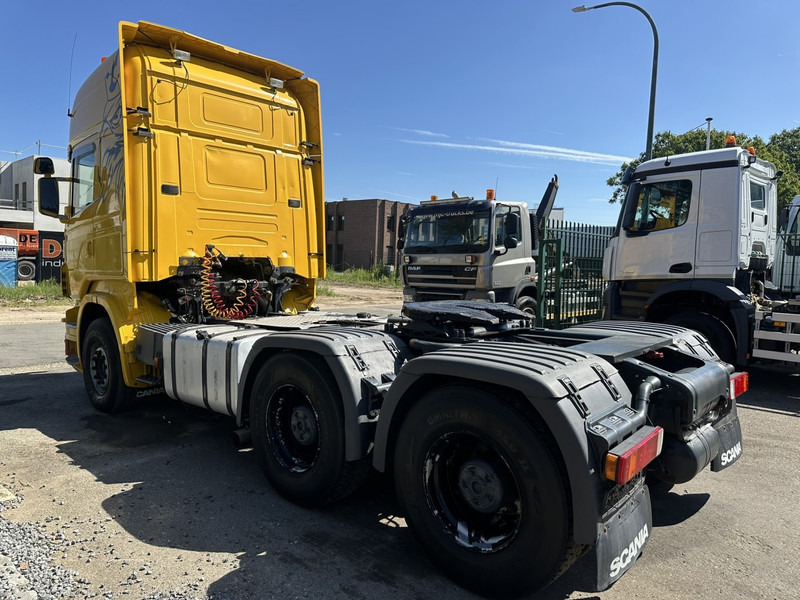 Scania R560 6X4 TRACTOR UNIT - V8 - RETARDER - PTO HYDR - STEEL SPRING / BLATT - BIG AXLES / HUB REDUCTION - BE TRUCK - شاحنة جرار: صور 5 Scania R560 6X4 TRACTOR UNIT - V8 - RETARDER - PTO HYDR - STEEL SPRING / BLATT - BIG AXLES / HUB REDUCTION - BE TRUCK - شاحنة جرار: صور 5