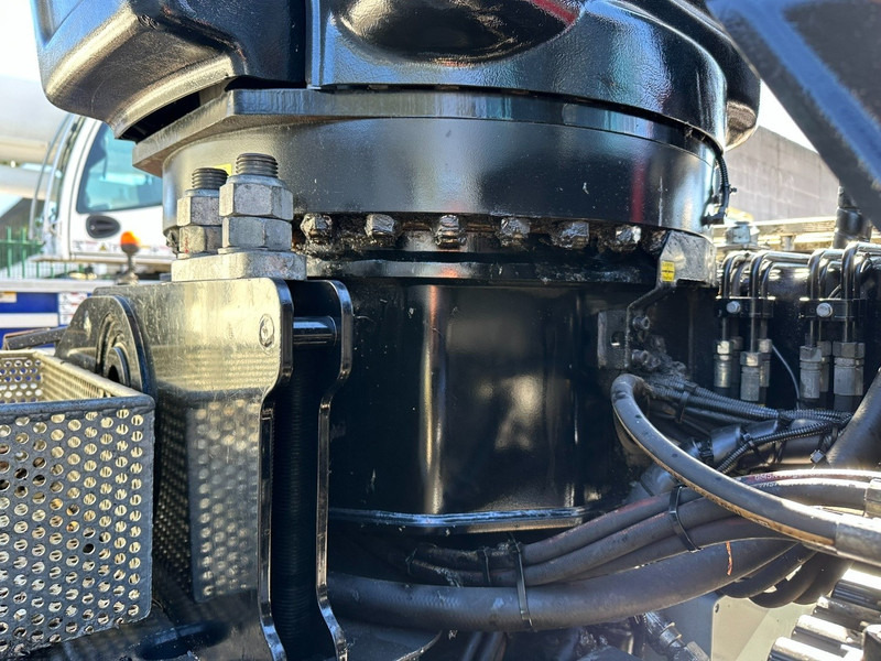 شاحنات مسطحة, شاحنة كرين Volvo FH 420 8x4 TRIDEM + KRAAN HIAB 408 E-8 HIPRO + WINCH - 63.000km ONLY - CREWCAB 4 SEATER - PLATFORM 7m - TOP CONDITION: صور 19