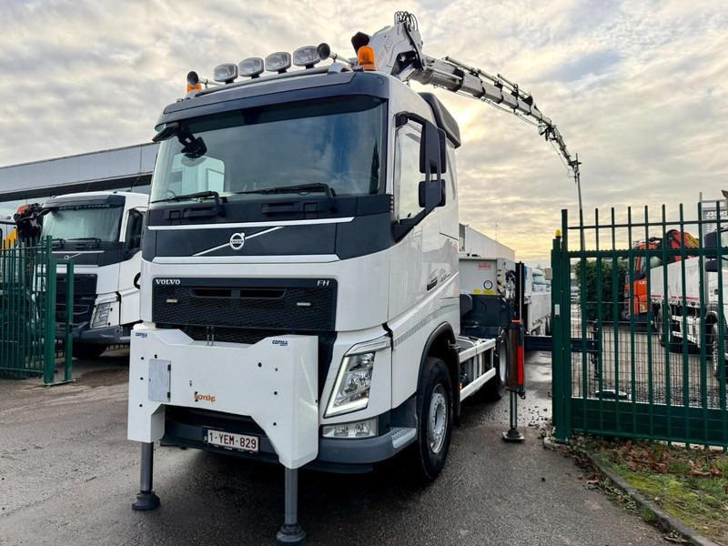 Volvo FH 460 6X4 + CRANE COPMA 530.7 + FlY-JIB 3 + A&C NOYENS LOWLOADER - 2x HYDR STEERING AXLES - شاحنة جرار: صور 4 Volvo FH 460 6X4 + CRANE COPMA 530.7 + FlY-JIB 3 + A&C NOYENS LOWLOADER - 2x HYDR STEERING AXLES - شاحنة جرار: صور 4