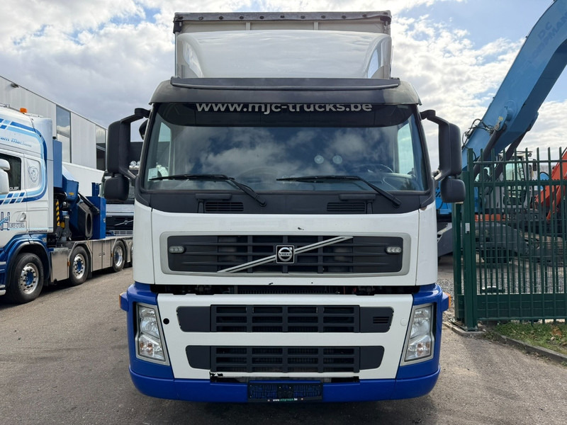 Volvo FM 370 6x2 BOX 8m15 - LIFT + STEERING AXLE - EURO 5 - I SHIFT - 26T - TÜV 06/2026 - VERY NICE CONDITION - BE TRUCK - شاحنة ستارة: صور 2 Volvo FM 370 6x2 BOX 8m15 - LIFT + STEERING AXLE - EURO 5 - I SHIFT - 26T - TÜV 06/2026 - VERY NICE CONDITION - BE TRUCK - شاحنة ستارة: صور 2