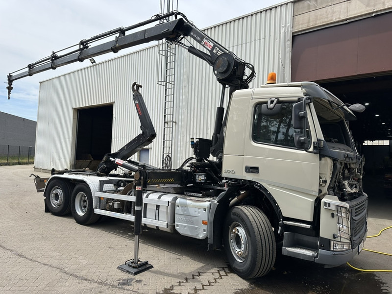Volvo FM 370 6x2 HOOKLIFT 21T + CRANE HIAB 144 E-4 HIDUO - ENGINE / GEARBOX OK - CHASSIS OK - RUNNING + DRIVING - BE TRUCK - شاحنة ذات الخطاف, شاحنة كرين: صور 2 Volvo FM 370 6x2 HOOKLIFT 21T + CRANE HIAB 144 E-4 HIDUO - ENGINE / GEARBOX OK - CHASSIS OK - RUNNING + DRIVING - BE TRUCK - شاحنة ذات الخطاف, شاحنة كرين: صور 2