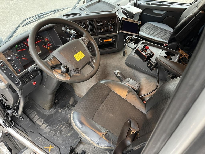 شاحنة ذات الخطاف Volvo FMX 500 8x4 RETARDER - HAAKSYSTEEM / HOOKSYSTEM / ROLL-OFF / ABROLLKIPPER / GANCHO - 369.000km - HUB REDUCTION: صور 8
