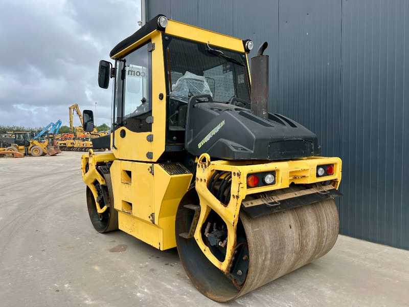 Bomag BW 154 A P - AM - مدحلة: صور 4 Bomag BW 154 A P - AM - مدحلة: صور 4