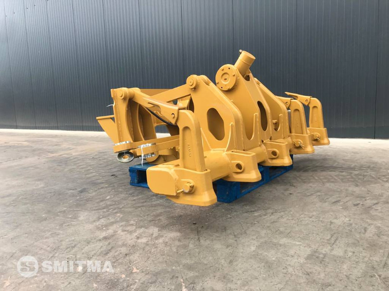 Cat 120M2 - ملحقات - آلات البناء: صور 2 Cat 120M2 - ملحقات - آلات البناء: صور 2