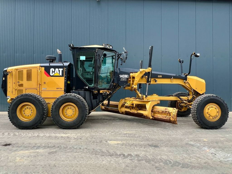 آلة تسوية الأرض Cat 140M2 AWD: صور 16