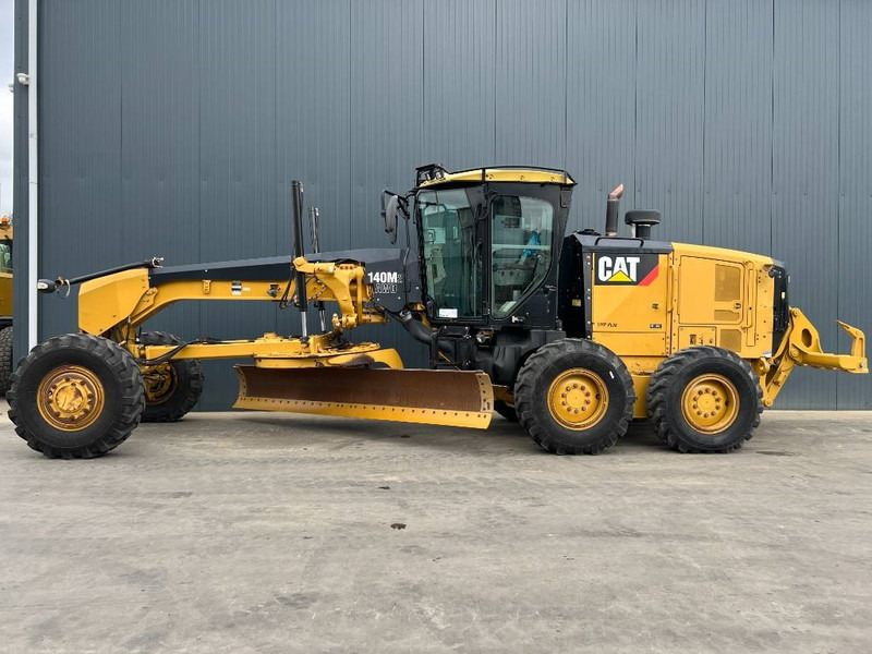 Cat 140M2 AWD - آلة تسوية الأرض: صور 2 Cat 140M2 AWD - آلة تسوية الأرض: صور 2