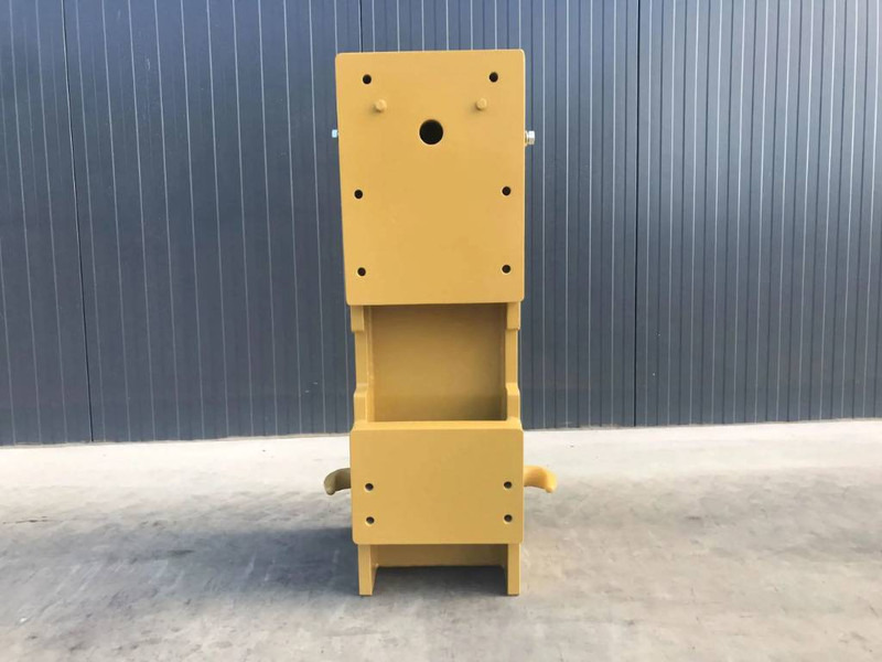 Cat 160M - ملحقات - آلات البناء: صور 5 Cat 160M - ملحقات - آلات البناء: صور 5