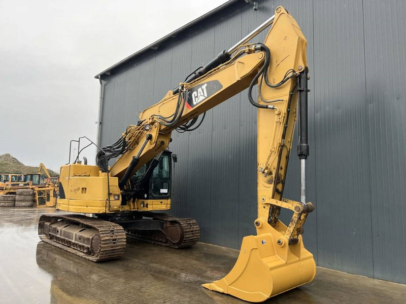 Cat 321D LCR - حفارات زحافة: صور 5 Cat 321D LCR - حفارات زحافة: صور 5