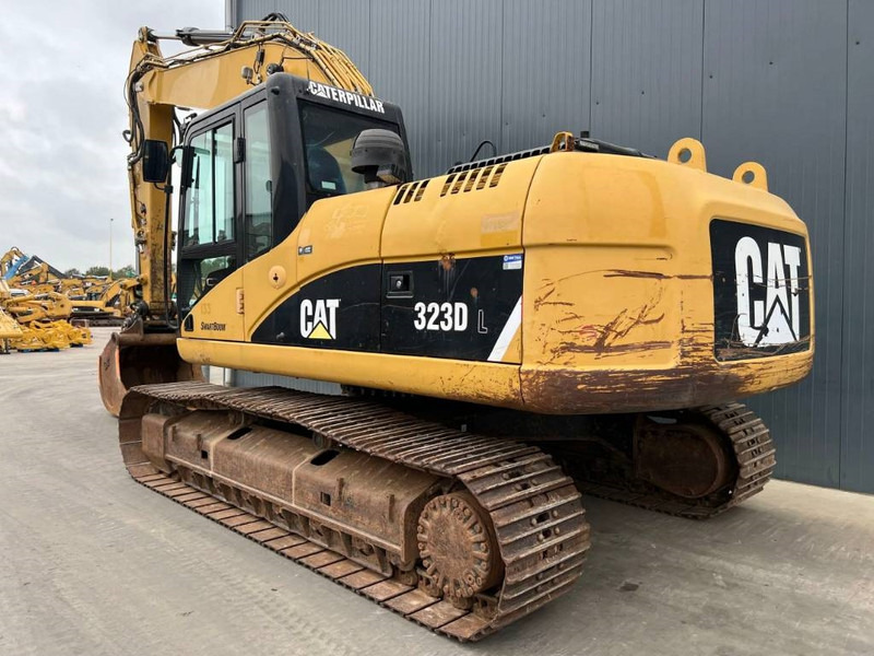 Cat 323D L - حفارات زحافة: صور 2 Cat 323D L - حفارات زحافة: صور 2
