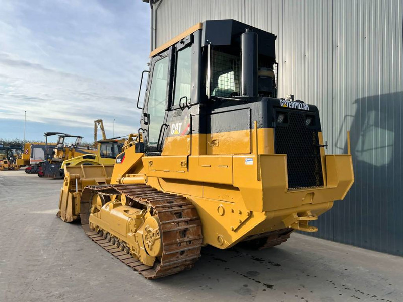Cat 963C - اللودر المجنزر: صور 2 Cat 963C - اللودر المجنزر: صور 2