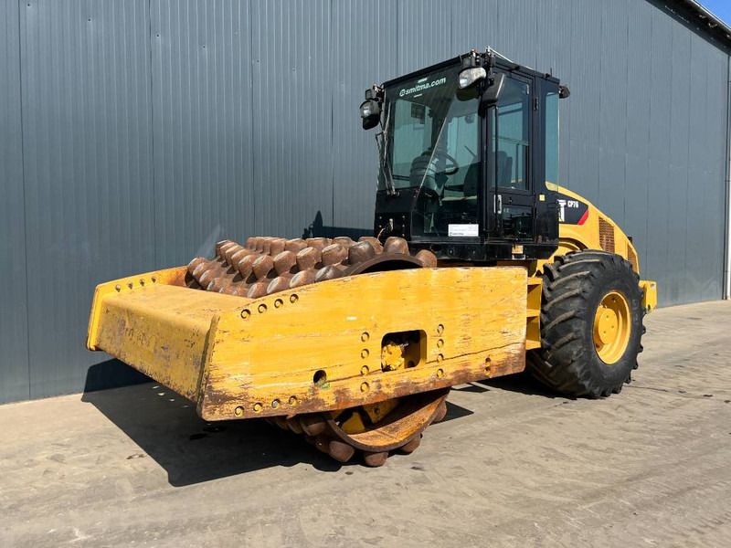 Cat CP76 - مدحلة: صور 1 Cat CP76 - مدحلة: صور 1