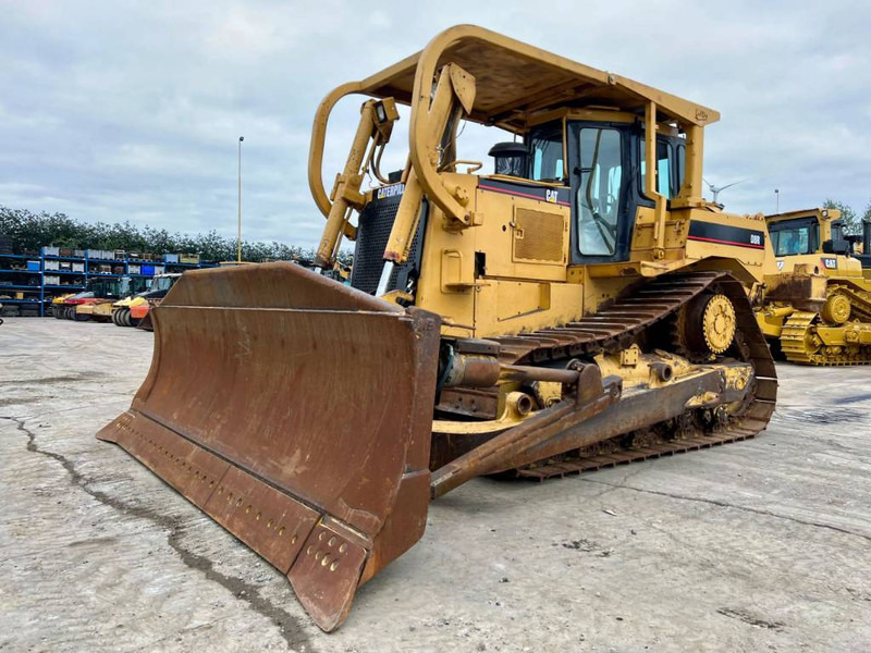 Cat D8R - بلدوزر: صور 1 Cat D8R - بلدوزر: صور 1