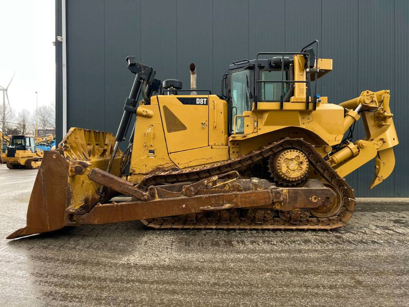 Cat D8T - CE - بلدوزر: صور 1 Cat D8T - CE - بلدوزر: صور 1