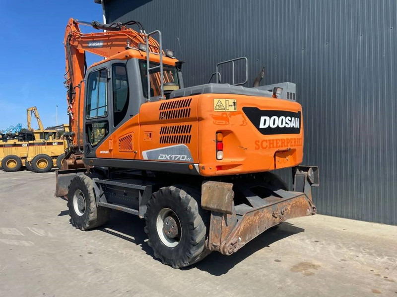 Doosan DX170W-5 - حفارة على عجلات: صور 2 Doosan DX170W-5 - حفارة على عجلات: صور 2