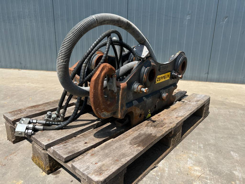 OilQuick OQ65 - M314F / M316F / M318F - وصلة الربط للمعدات المعلقة - آلات البناء: صور 1 OilQuick OQ65 - M314F / M316F / M318F - وصلة الربط للمعدات المعلقة - آلات البناء: صور 1